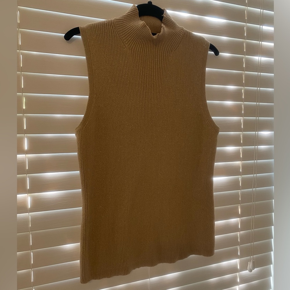 Gold sleeveless mock turtleneck top size L